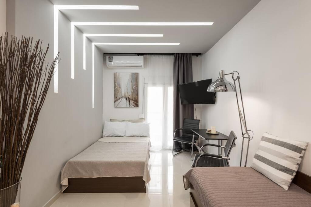Modern Office Apartment.Wifi,2A/C,Luxury Fur/Tures Thessaloníki Ngoại thất bức ảnh